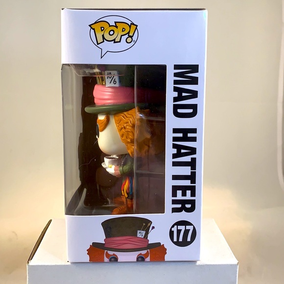 Funko Pop Alice In Wonderland Mad Hatter - Picture 3 of 6